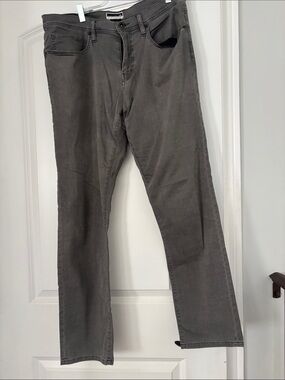 Travis Mathew Men's Lightweight Gray Straight-Leg Pants
